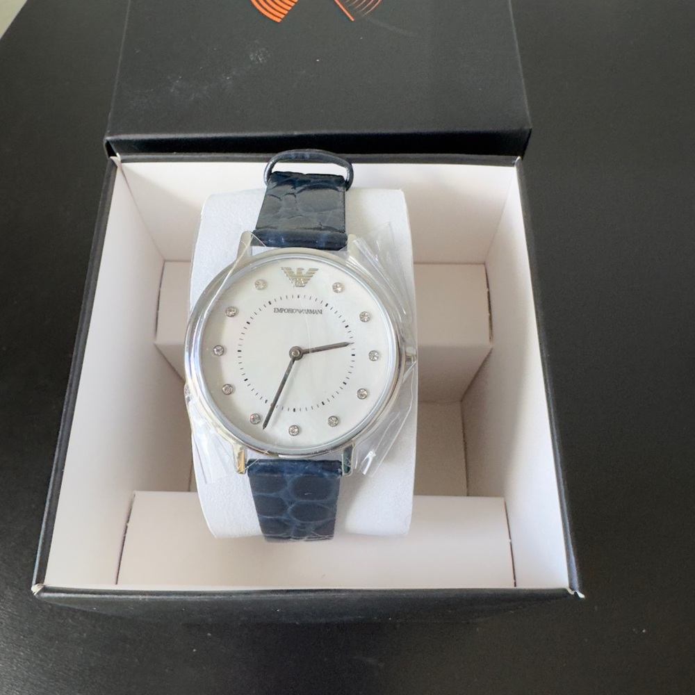 Emporio Armani Women's AR11095 Dress Analog Display Quartz Blue Watch